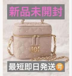 ダーリッチ 『ゴールドパーツ』キルティングパールスクエアバッグ