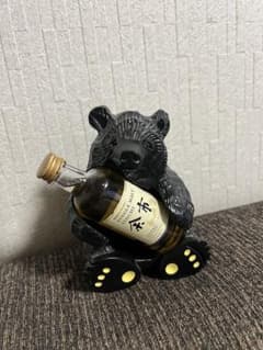 NIKKA WHISKY YOICHI ミニボトル 熊の置物セット‼️ - メルカリ