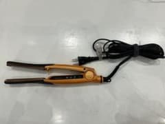 ジャンク品　ADST DS2 ストレートヘアアイロン オレンジ ADST DS2 ストレートヘアアイロン オレンジ ジャンク品 - メルカリ