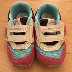 ニューバランス 996 スニーカー 子供靴のサムネイル