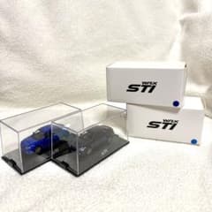 WRX STI ミニカー 2台セット 専用ケース付きのサムネイル