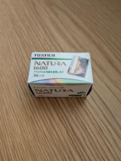 富士フイルム NATURA 1600 36枚撮り（期限切れ）のサムネイル