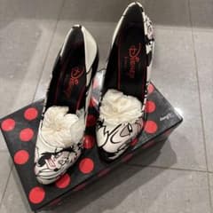 美品　Disney クルエラ・ド・ヴィル ハイヒールのサムネイル
