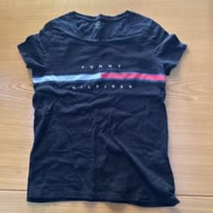 TOMMY HILFIGER ブラック Tシャツ Mサイズのサムネイル