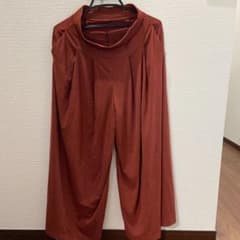 UNIQLO イージースカンツ ワイドパンツのサムネイル