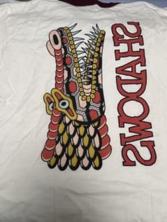 SHADOWS デザイン Tシャツのサムネイル