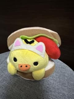 키이로이트리 빵에서 한가로이 고양이 로손 샌드위치 리락쿠마