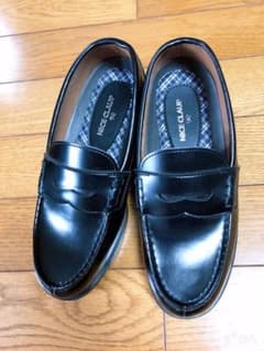 新品 ナイスクラップ ローファー 黒23センチのサムネイル