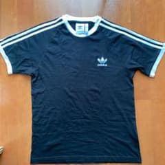 adidas アディダス ほぼ未使用 Tシャツのサムネイル