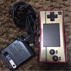 GBミクロ 限定ファミコンカラーのサムネイル