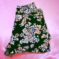 格安出品♡COCODEALのハイウエストショーパンのサムネイル