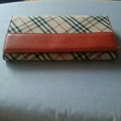 BURBERRY長財布のサムネイル