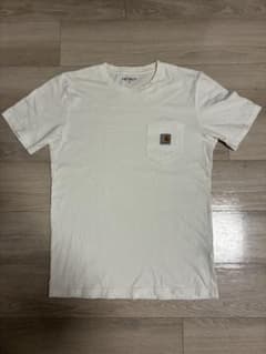カーハートTシャツのサムネイル