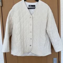 ZARA アイボリー キルティングジャケットのサムネイル