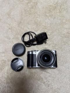 FUJIFILM X-A5 ミラーレス　一眼　カメラのサムネイル