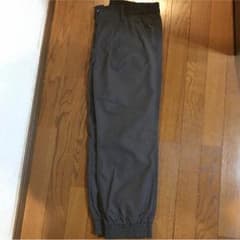 スラックスのサムネイル