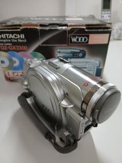 HITACHI Wooo DZ-GX3300 DVDビデオカメラ 動作未確認品のサムネイル