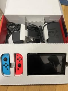 Nintendo Switch 本体のサムネイル