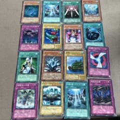 遊戯王OCG カード 16枚セットのサムネイル