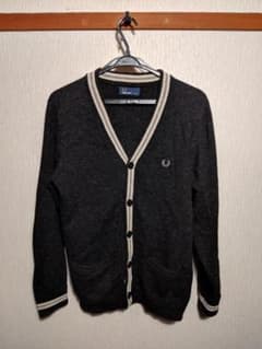 【masao様専用】FREDPERRY  カーディガン 黒のサムネイル