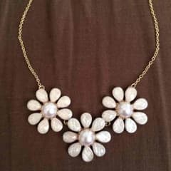 レトロガール♡ フラワービジュー ネックレスのサムネイル
