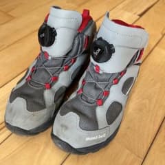 mont-bell キッズトレッキングシューズ　靴下のサムネイル