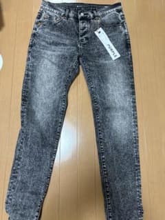 PURPLE BRAND デニムパンツ ケミカルウォッシュのサムネイル