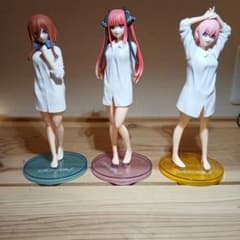 五等分の花嫁 フィギュア 3体セット - メルカリ