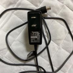 マキタ　充電器のサムネイル