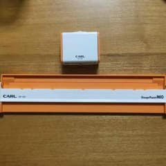 穴あけパンチ A4のサムネイル