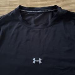 UNDER ARMOUR ブラック 長袖アンダーシャツ XLのサムネイル