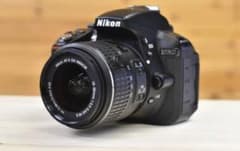 ニコンD5300 AF-P18-55VRレンズキット一眼レフのサムネイル