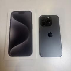 iPhone15Pro 本体　ブラック　256GBのサムネイル