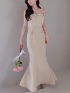 【7/31まで値下げ】yilon ROMANTIC BUSTIER DRESSのサムネイル