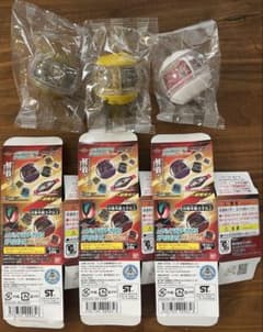 DX レジェンドライダーカプセム　最強フォーム ver.01 3個セットのサムネイル