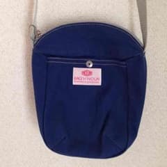★ちぃすけ様専用★BAG’n’NOUN バッグンナウン ポシェットのサムネイル