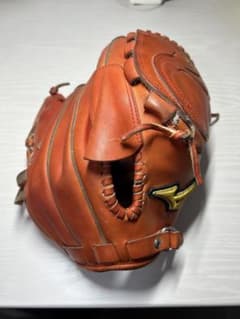 ミズノプロ硬式投手用グラブのサムネイル