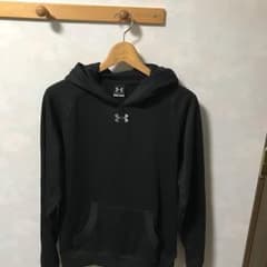 アンダーアーマー パーカーのサムネイル