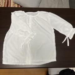 【美品】子供用ブラウスのサムネイル