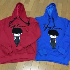 新品 パーカーのサムネイル