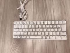 Razer Huntsman Mini Mercury ゲーミングキーボードのサムネイル
