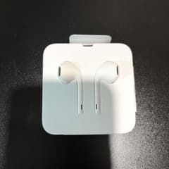 Apple純正 EarPods with Lightning Connectorのサムネイル