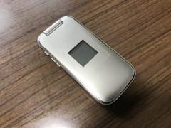 【美品】docomo F-01G らくらくホン 充電器付 SIMなしのサムネイル