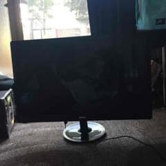 BENQ(ベンキュー)24インチ pcモニターのサムネイル