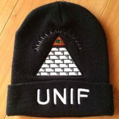 値下げ！！希少 UNIF ニット帽のサムネイル