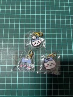 ハチワレ アクリルチャーム 3点セットのサムネイル