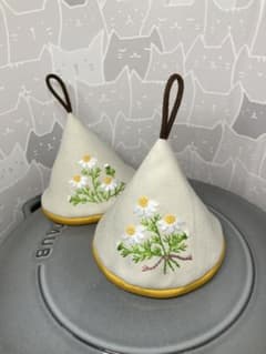 handmade三角ミトン カモミールのサムネイル