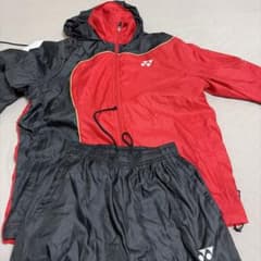 YONEX ウィンドブレーカー 上下セットのサムネイル