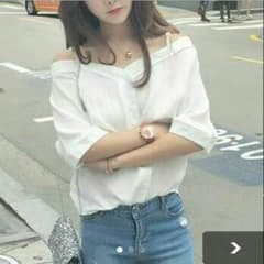 オフショルダーのサムネイル