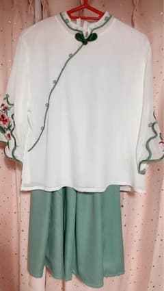 中華風セットアップ チャイナ服のサムネイル